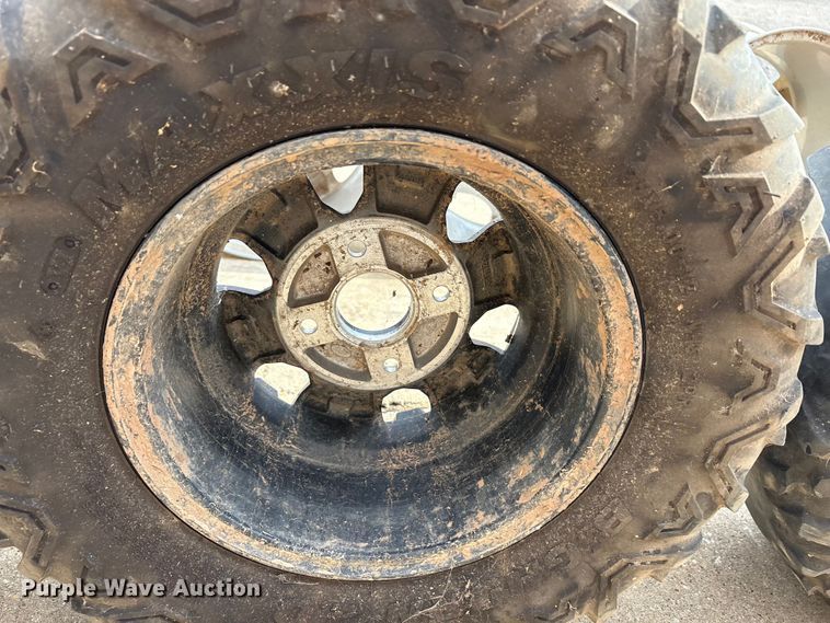 image for item EU0138 Tires and wheels