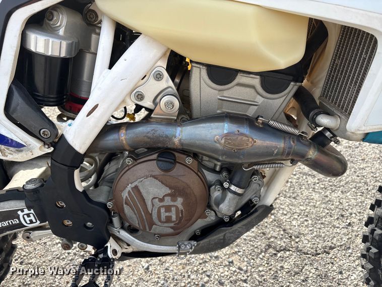 image for item EU0139 2017 Husqvarna Adventure Moto motorcycle