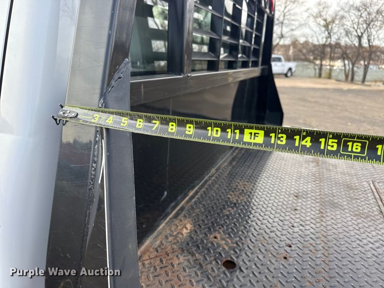 image for item EU4016 2006 Dodge Ram 2500 Quad Cab flatbed pickup truck