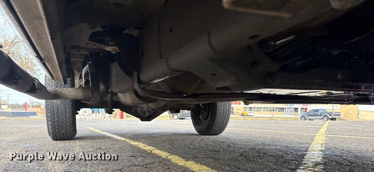 image for item EU4016 2006 Dodge Ram 2500 Quad Cab flatbed pickup truck