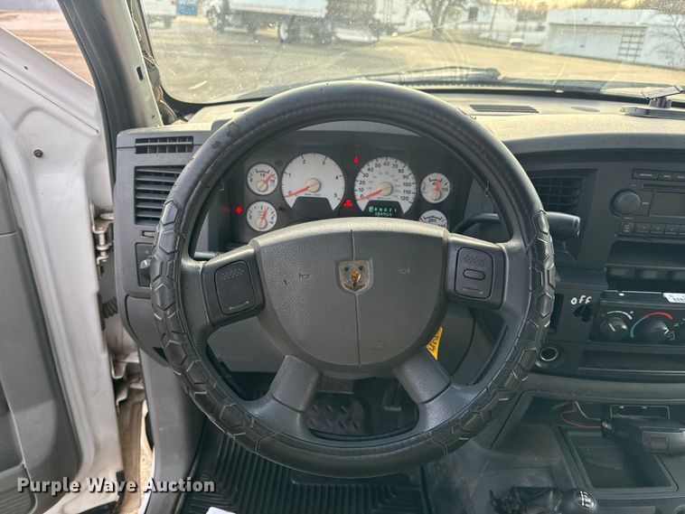 image for item EU4016 2006 Dodge Ram 2500 Quad Cab flatbed pickup truck