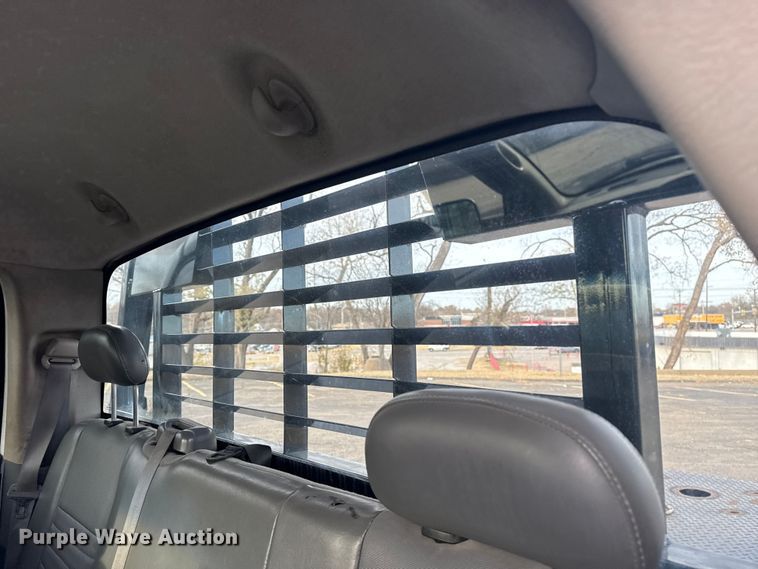 image for item EU4016 2006 Dodge Ram 2500 Quad Cab flatbed pickup truck