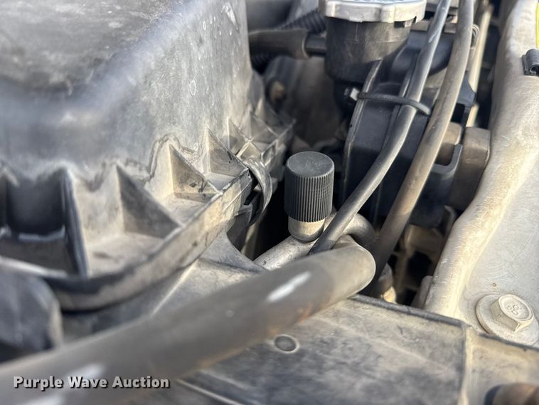 image for item EU4016 2006 Dodge Ram 2500 Quad Cab flatbed pickup truck