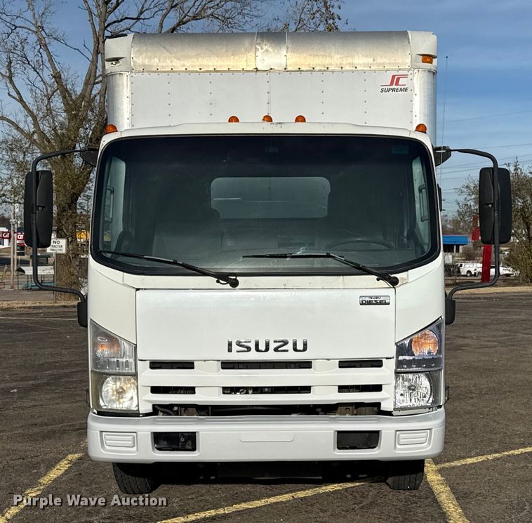 image for item EU4018 2009 Isuzu NPR box truck