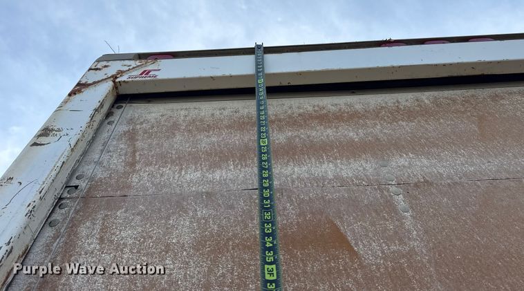 image for item EU4018 2009 Isuzu NPR box truck