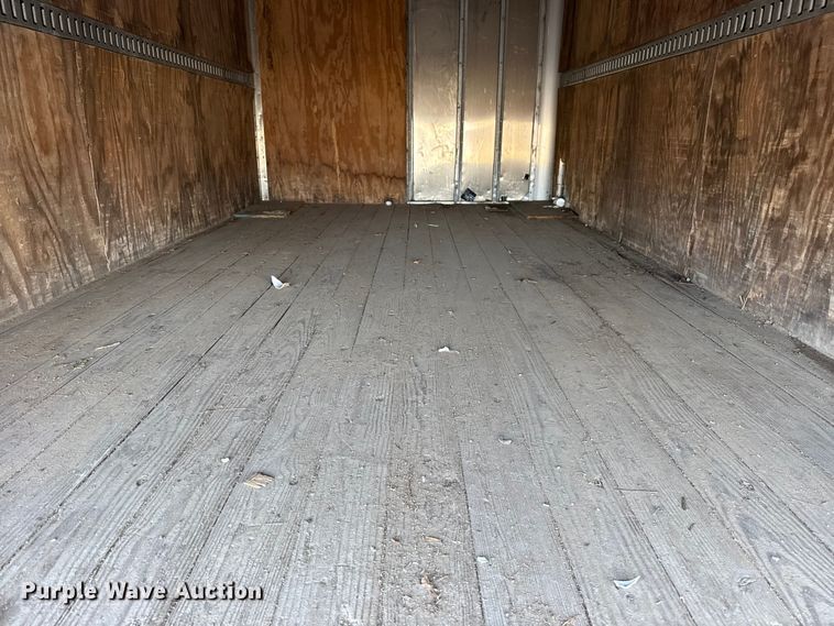 image for item EU4018 2009 Isuzu NPR box truck