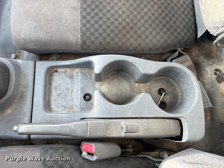 image for item EU4018 2009 Isuzu NPR box truck