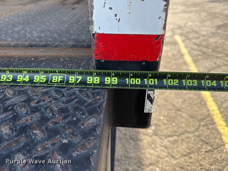 image for item EU4019 2010 International 4300 box truck