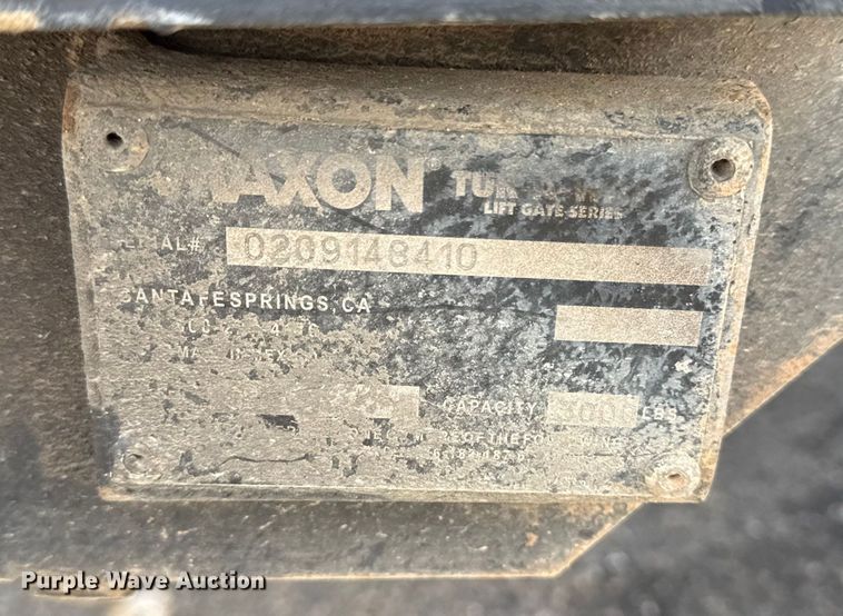 image for item EU4019 2010 International 4300 box truck