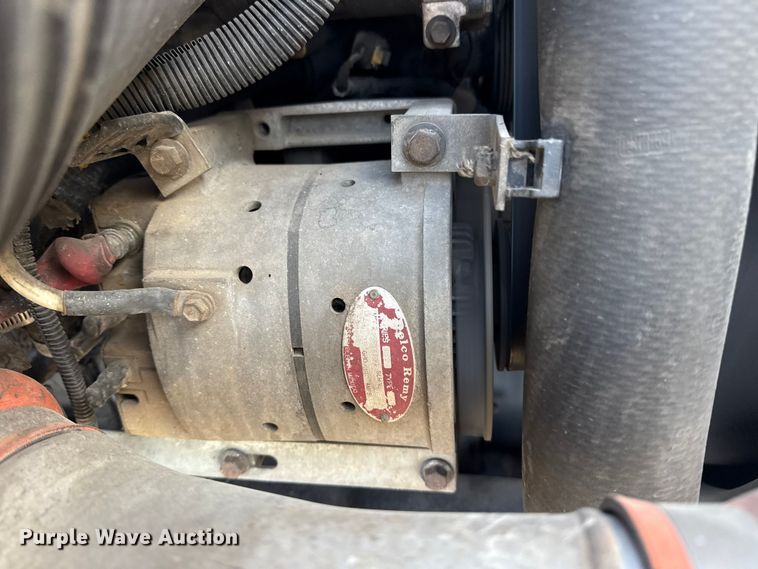 image for item EU4019 2010 International 4300 box truck