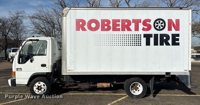 image for item EU4020 2001 Chevrolet W3500 box truck