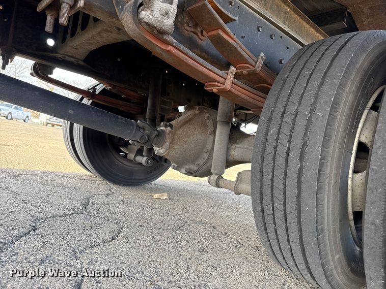 image for item EU4021 2007 Sterling 500 box truck