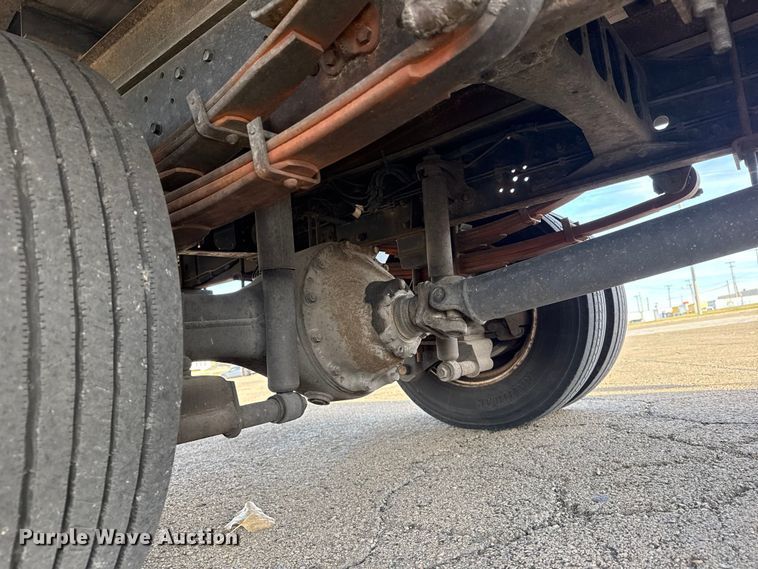 image for item EU4021 2007 Sterling 500 box truck