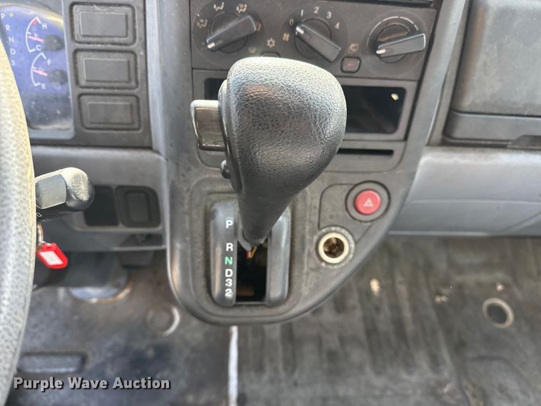 image for item EU4021 2007 Sterling 500 box truck