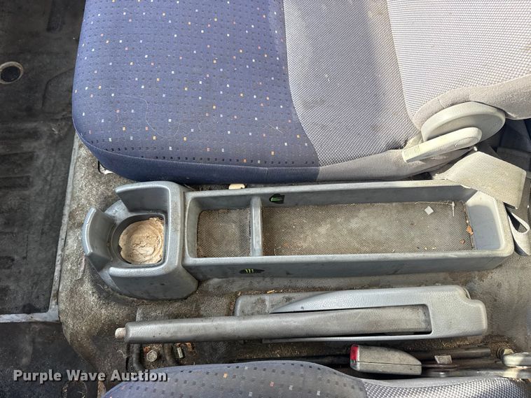 image for item EU4021 2007 Sterling 500 box truck