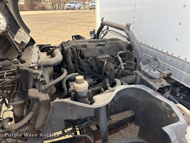 image for item EU4021 2007 Sterling 500 box truck