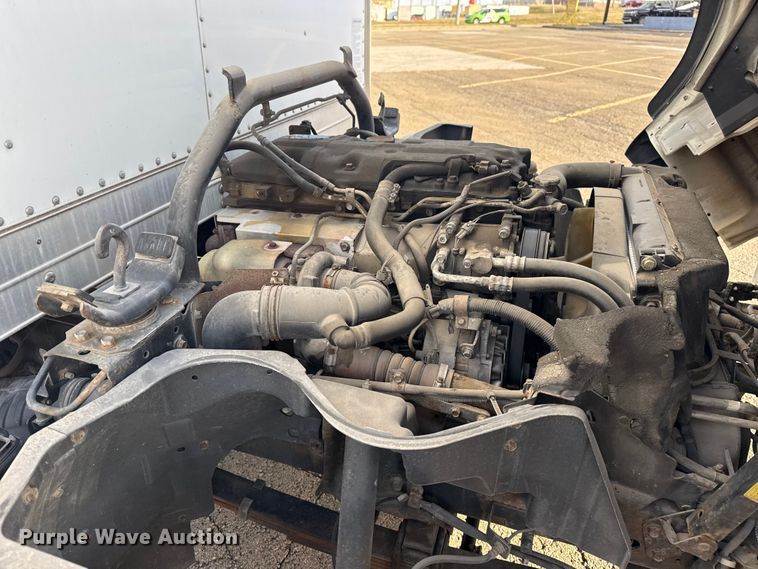 image for item EU4021 2007 Sterling 500 box truck