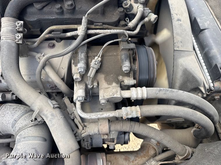 image for item EU4021 2007 Sterling 500 box truck