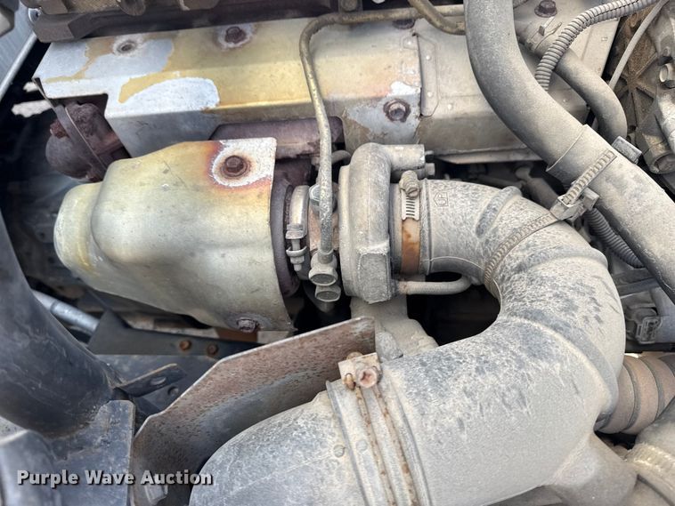 image for item EU4021 2007 Sterling 500 box truck