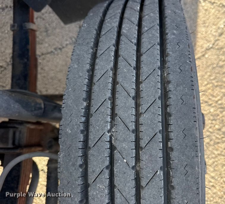 image for item EU4021 2007 Sterling 500 box truck