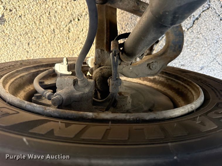 image for item EU4021 2007 Sterling 500 box truck