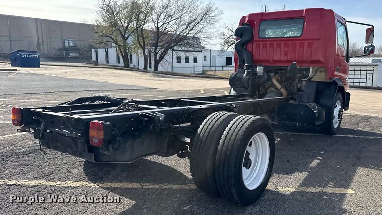 image for item EU4023 2006 Ford 450 truck cab and chassis