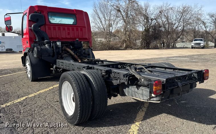 image for item EU4023 2006 Ford 450 truck cab and chassis