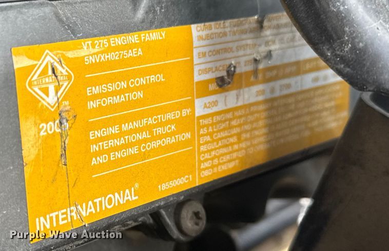 image for item EU4023 2006 Ford 450 truck cab and chassis