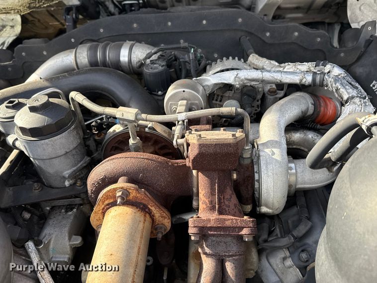 image for item EU4023 2006 Ford 450 truck cab and chassis