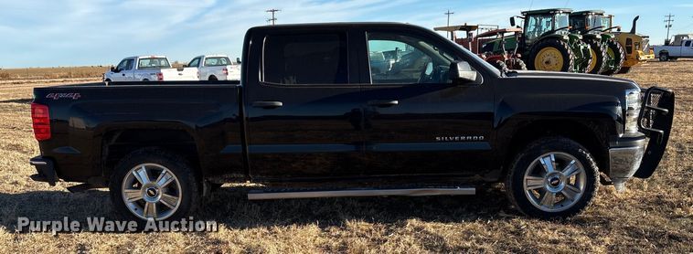 image for item EU4731 2015 Chevrolet Silverado 1500 Crew Cab pickup truck