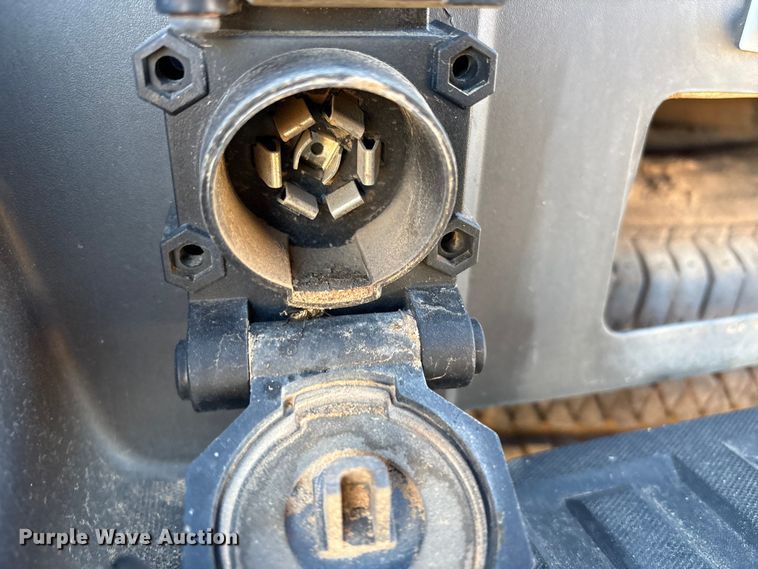 image for item EU4731 2015 Chevrolet Silverado 1500 Crew Cab pickup truck