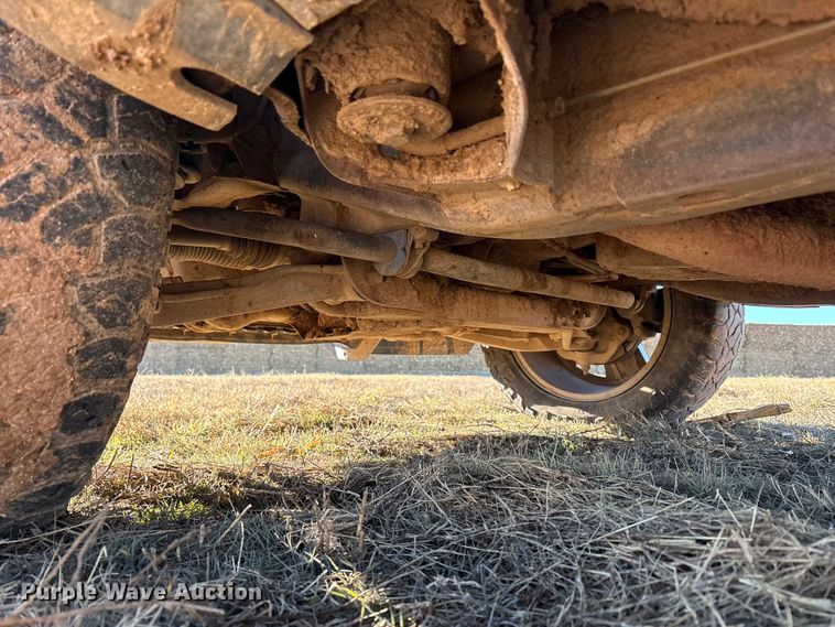 image for item EU4731 2015 Chevrolet Silverado 1500 Crew Cab pickup truck