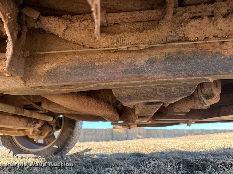 image for item EU4731 2015 Chevrolet Silverado 1500 Crew Cab pickup truck