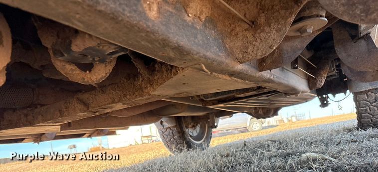 image for item EU4731 2015 Chevrolet Silverado 1500 Crew Cab pickup truck