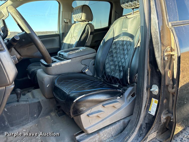 image for item EU4731 2015 Chevrolet Silverado 1500 Crew Cab pickup truck