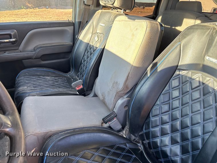 image for item EU4731 2015 Chevrolet Silverado 1500 Crew Cab pickup truck