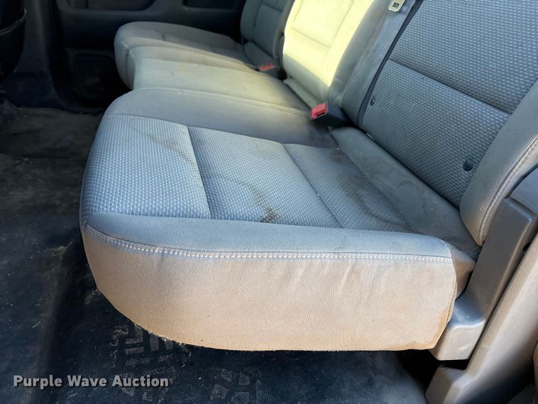 image for item EU4731 2015 Chevrolet Silverado 1500 Crew Cab pickup truck