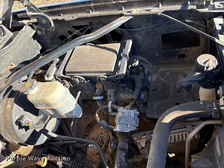 image for item EU4731 2015 Chevrolet Silverado 1500 Crew Cab pickup truck