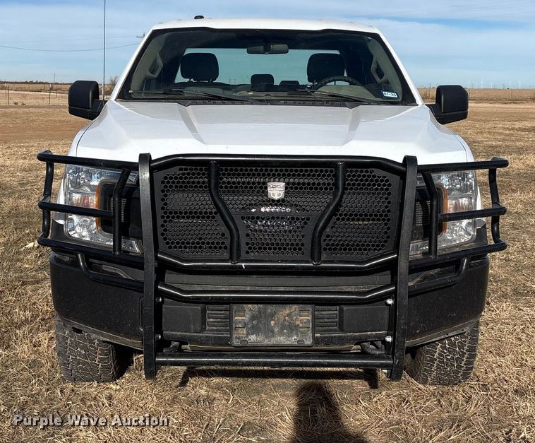 image for item EU4732 2018 Ford F150 SuperCab pickup truck