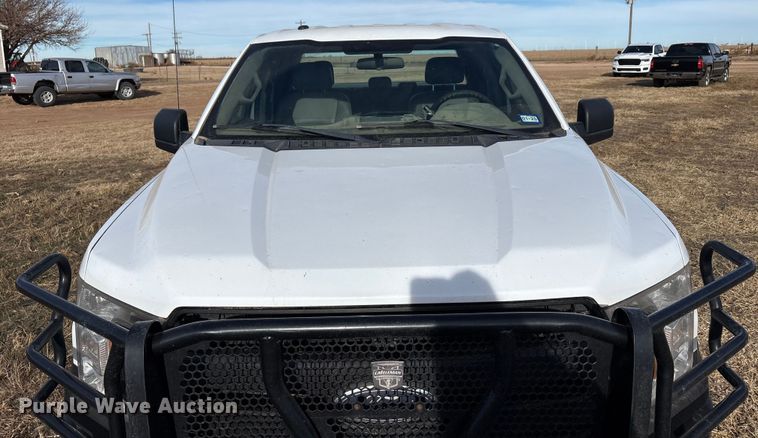 image for item EU4732 2018 Ford F150 SuperCab pickup truck