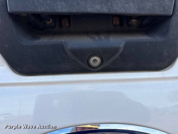 image for item EU4732 2018 Ford F150 SuperCab pickup truck