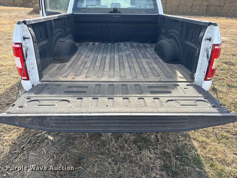 image for item EU4732 2018 Ford F150 SuperCab pickup truck