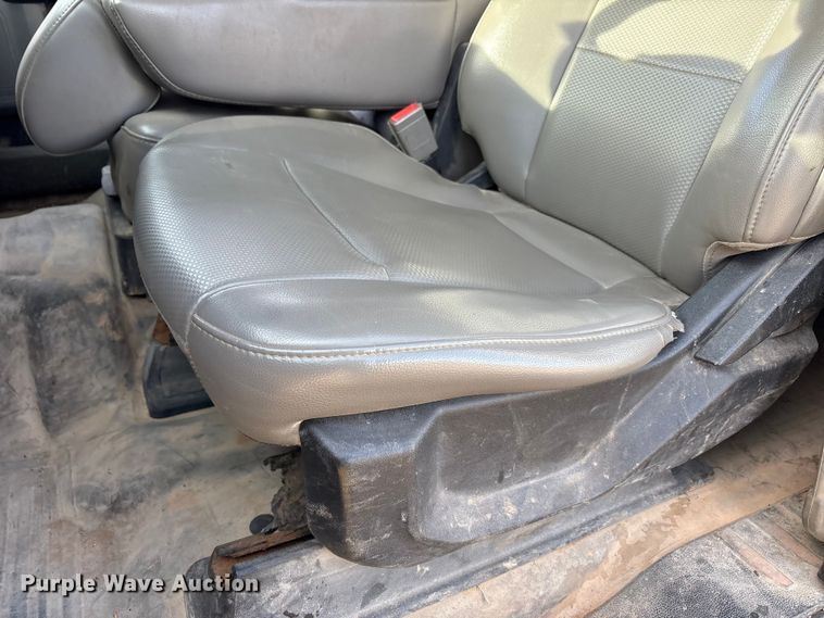 image for item EU4732 2018 Ford F150 SuperCab pickup truck