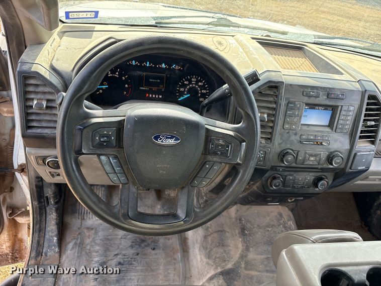 image for item EU4732 2018 Ford F150 SuperCab pickup truck