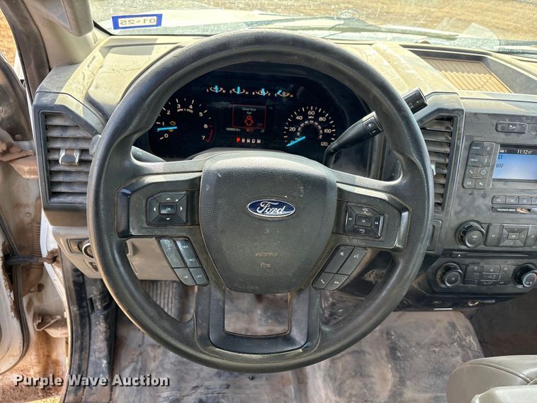 image for item EU4732 2018 Ford F150 SuperCab pickup truck