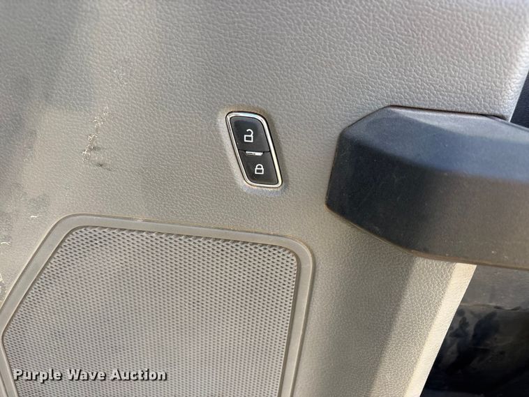 image for item EU4732 2018 Ford F150 SuperCab pickup truck