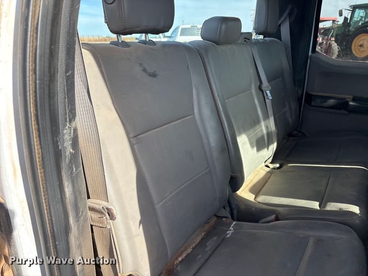 image for item EU4732 2018 Ford F150 SuperCab pickup truck