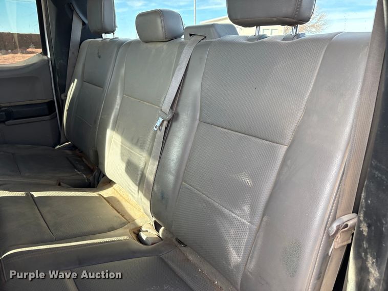 image for item EU4732 2018 Ford F150 SuperCab pickup truck