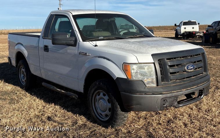 image for item EU4733 2010 Ford F150 pickup truck
