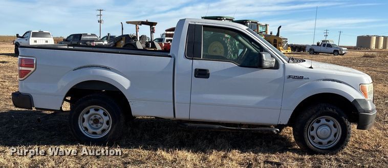 image for item EU4733 2010 Ford F150 pickup truck